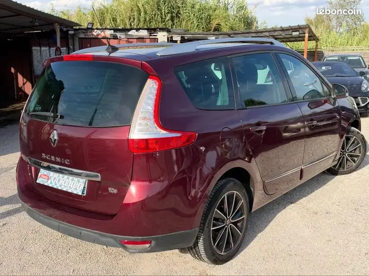 Renault Grand Scenic 2014 photo 3