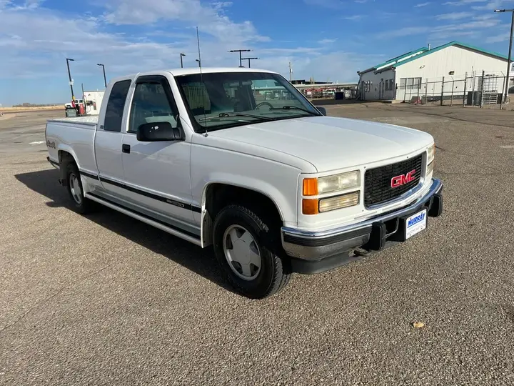 GMC C/K 1500 1997 photo 3