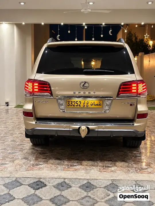 Lexus Lx 570 2011 photo 2