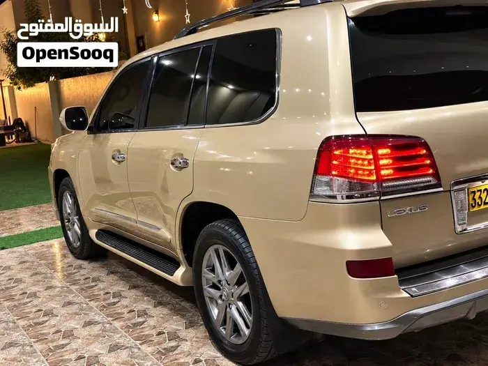 Lexus Lx 570 2011 photo 3