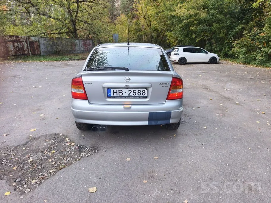Opel Astra 1998 photo 3