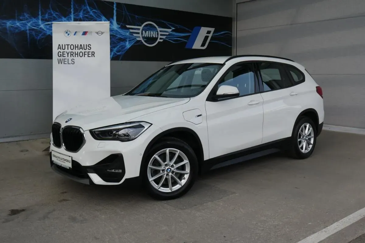 BMW X1 2022 photo 3