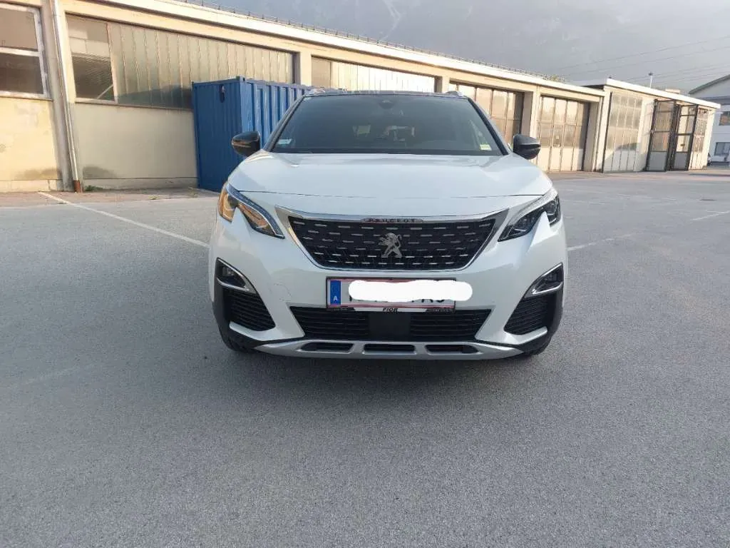 Peugeot 3008 2018 photo 2