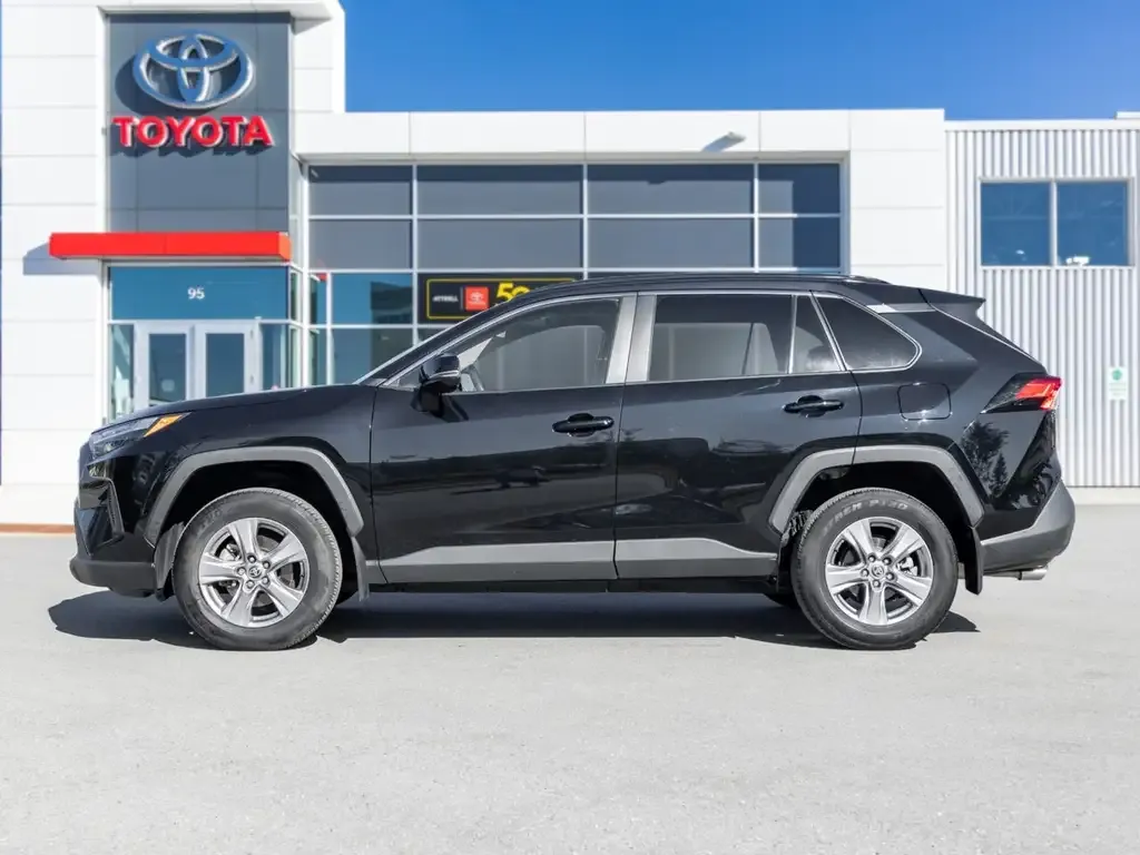Toyota Rav4 2023 photo 3