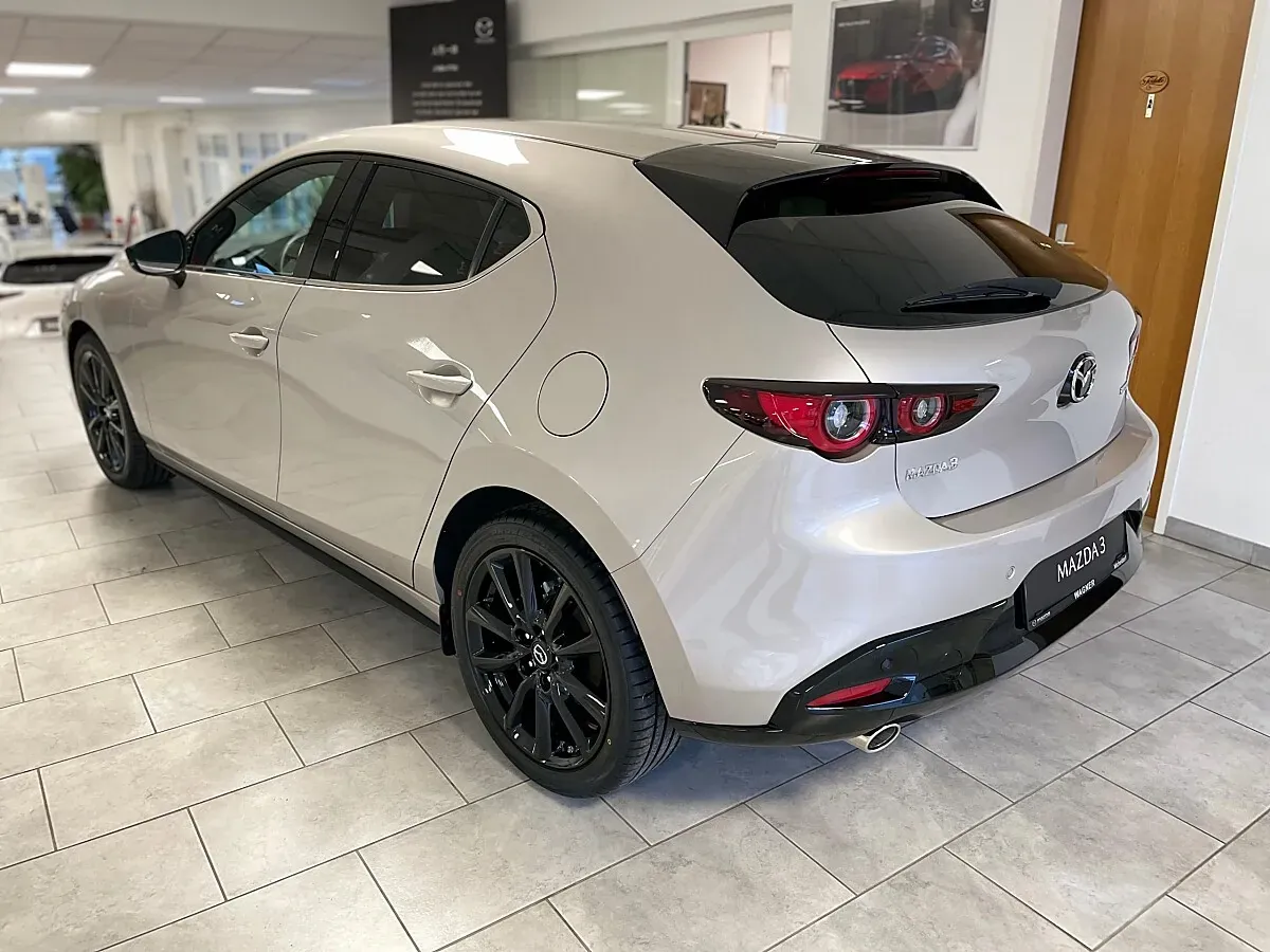 Mazda Mazda3 photo 3