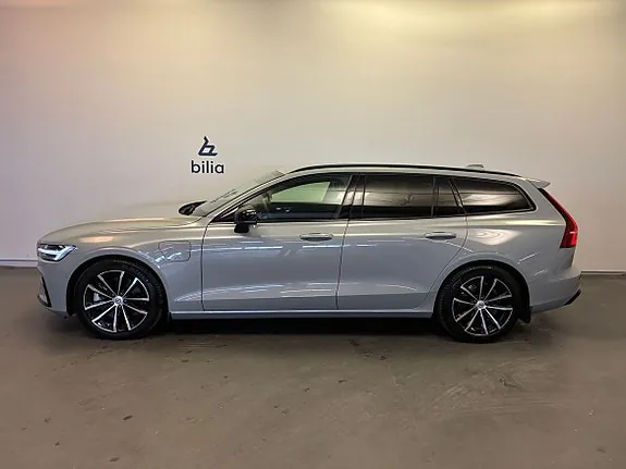 Volvo V60 2025 photo 3
