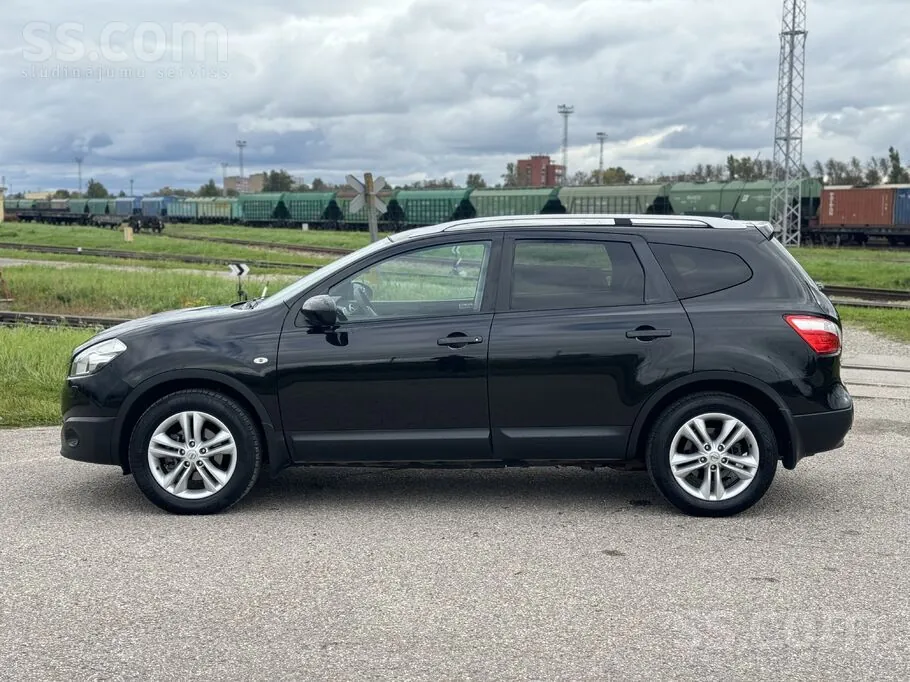 Nissan Qashqai 2012 photo 3