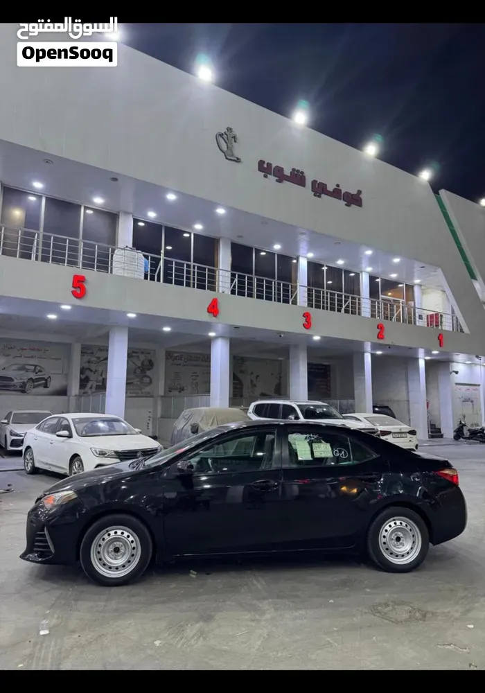 Toyota Corolla 2018 photo 2