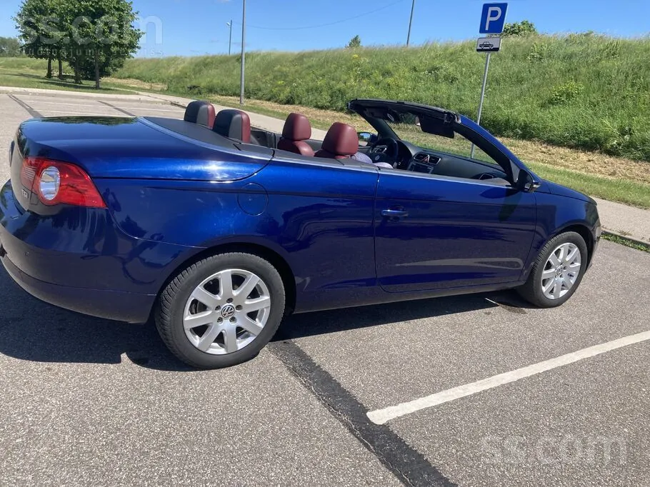 Volkswagen Eos 2010 photo 4