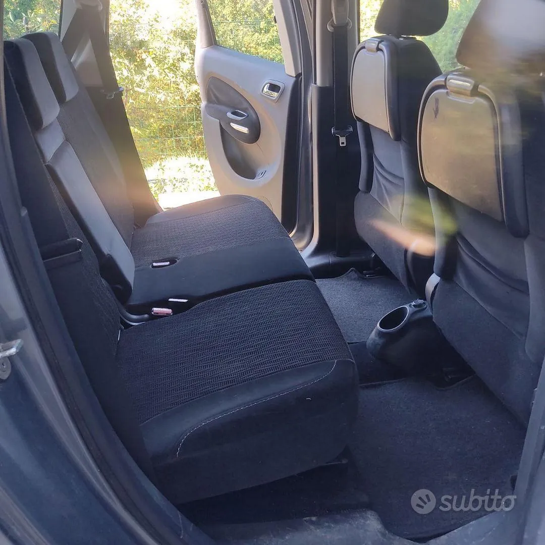 Citroen C3 Picasso 2009 photo 5