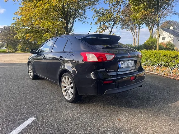 Mitsubishi Lancer 2009 photo 2