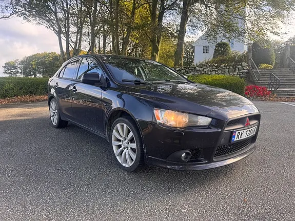 Mitsubishi Lancer 2009 photo 4