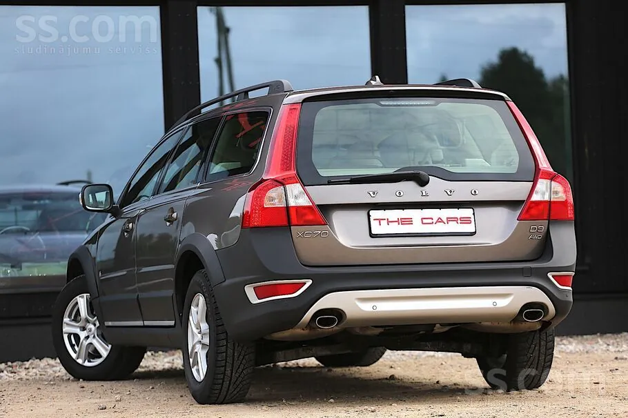 Volvo Xc70 2010 photo 4