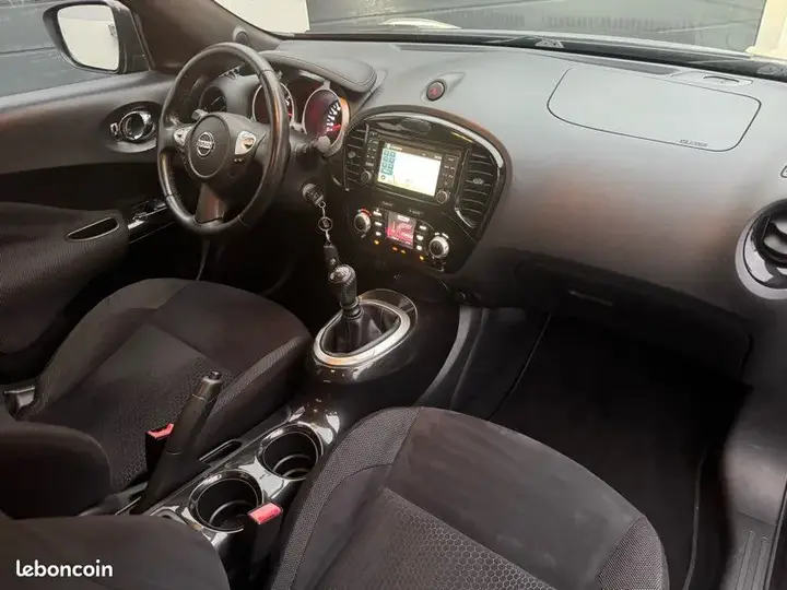 Nissan Juke 2015 photo 5