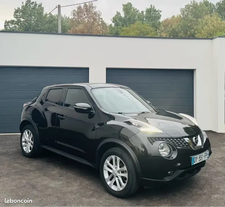 Nissan Juke 2015 photo 2