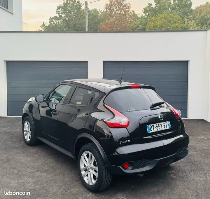 Nissan Juke 2015 photo 3
