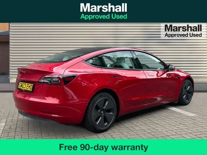 Tesla Model 3 2023 photo 3