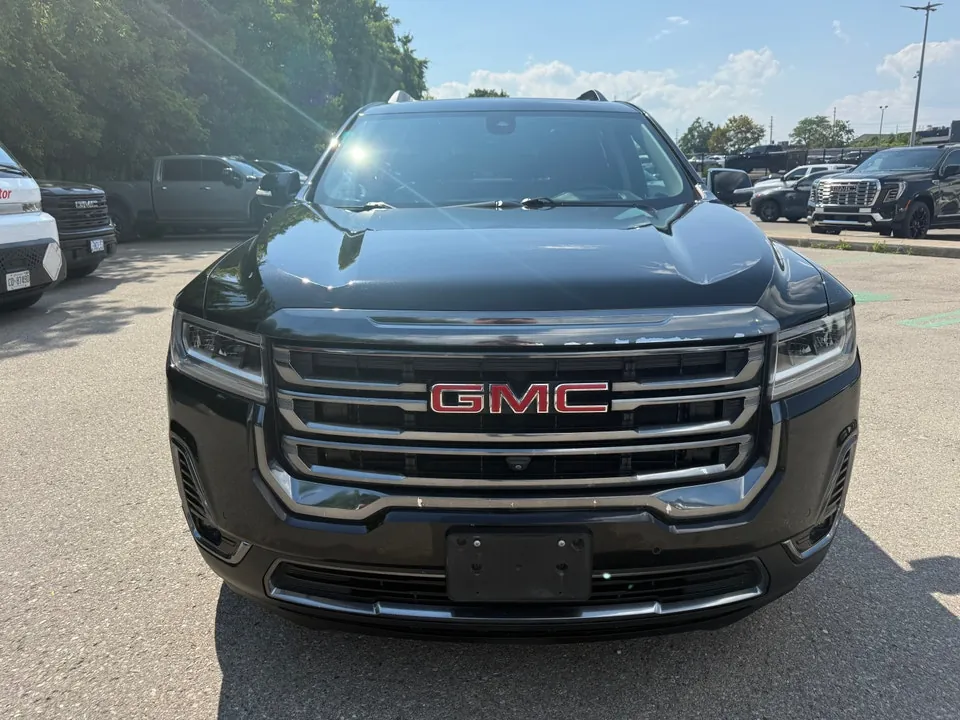 GMC Acadia 2023 photo 2