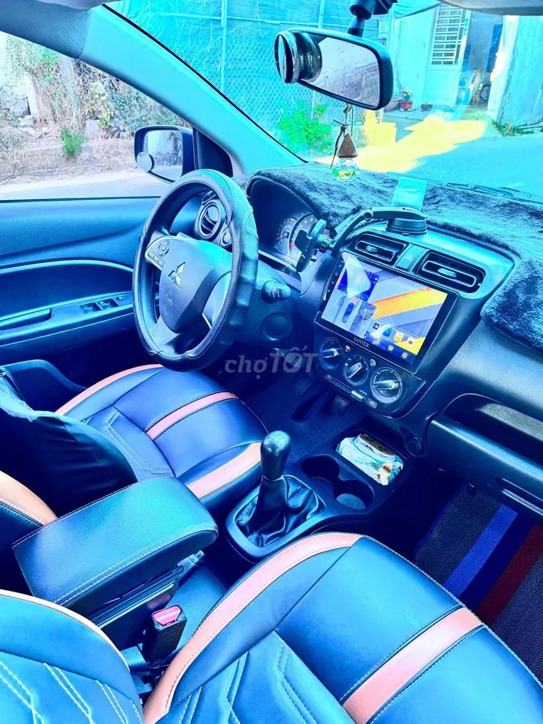 Mitsubishi Attrage 2024 photo 3