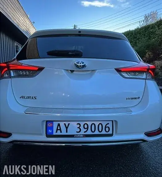 Toyota Auris 2019 photo 4