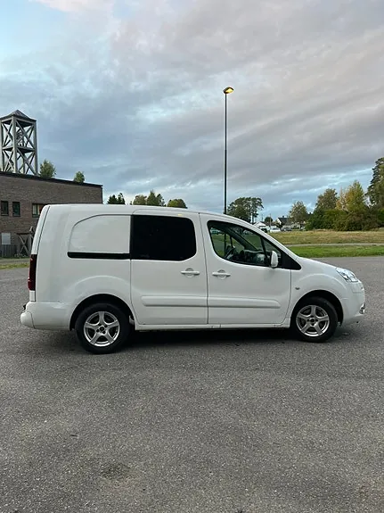 Peugeot Partner 2014 photo 2