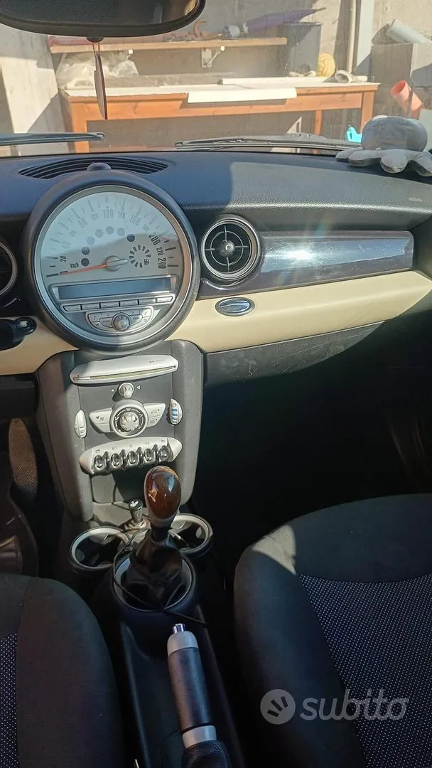 Mini Mini One 2007 photo 3
