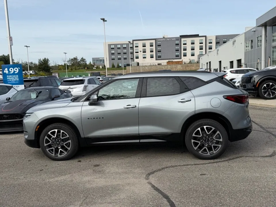 Chevrolet Blazer 2026 photo 2