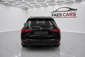 Mercedes-Benz C-Class 2022 photo 3