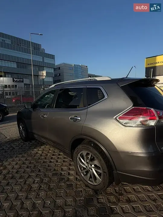 Nissan Rogue 2015 photo 2