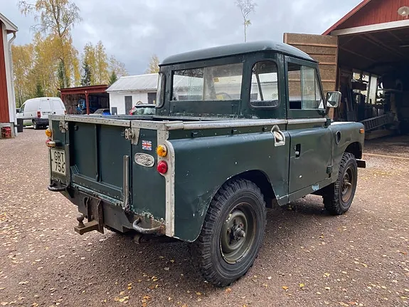 Land Rover 88 1973 photo 3