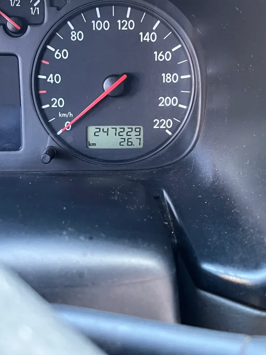 Volkswagen T4 2001 photo 3
