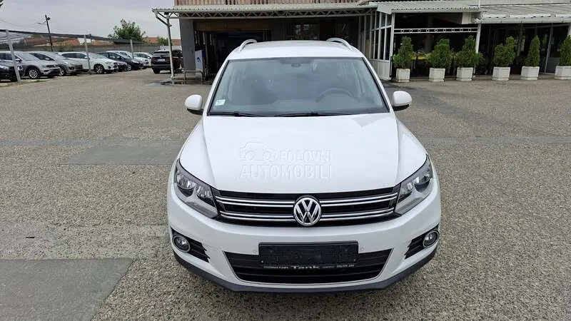 Volkswagen Tiguan 2011 photo 2