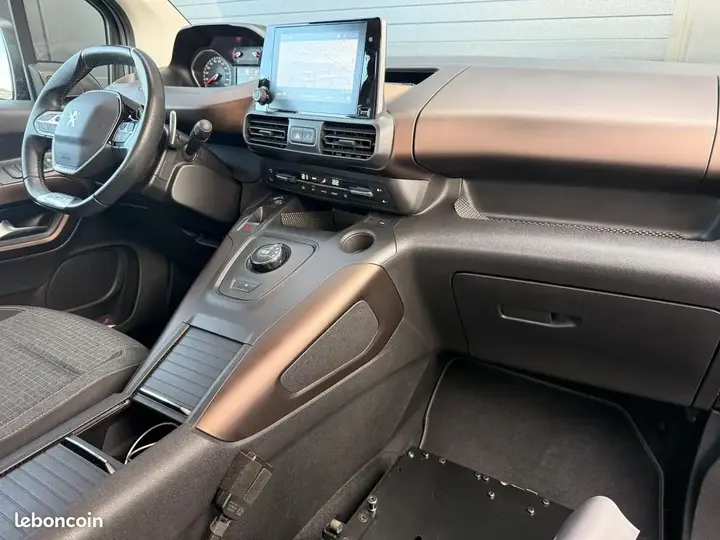 Peugeot Rifter 2020 photo 2