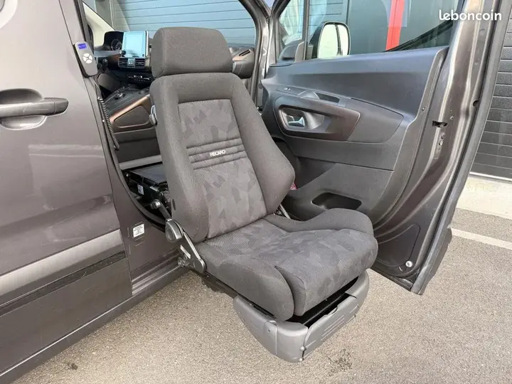 Peugeot Rifter 2020 photo 4