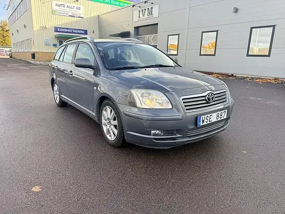Toyota Avensis 2005 photo 5