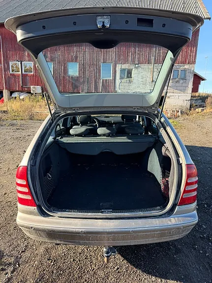 Mercedes-Benz C180 2003 photo 5