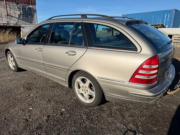 Mercedes-Benz C180