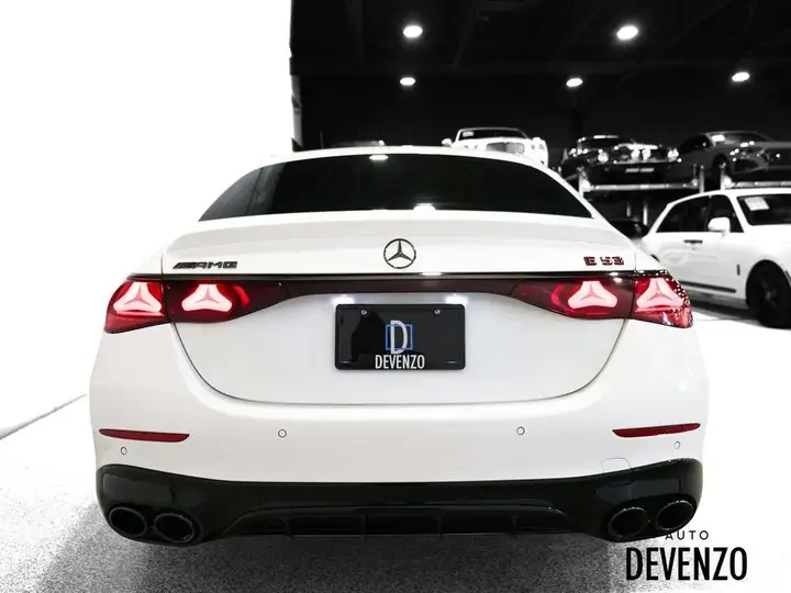 Mercedes-Benz E-Class 2025 photo 4