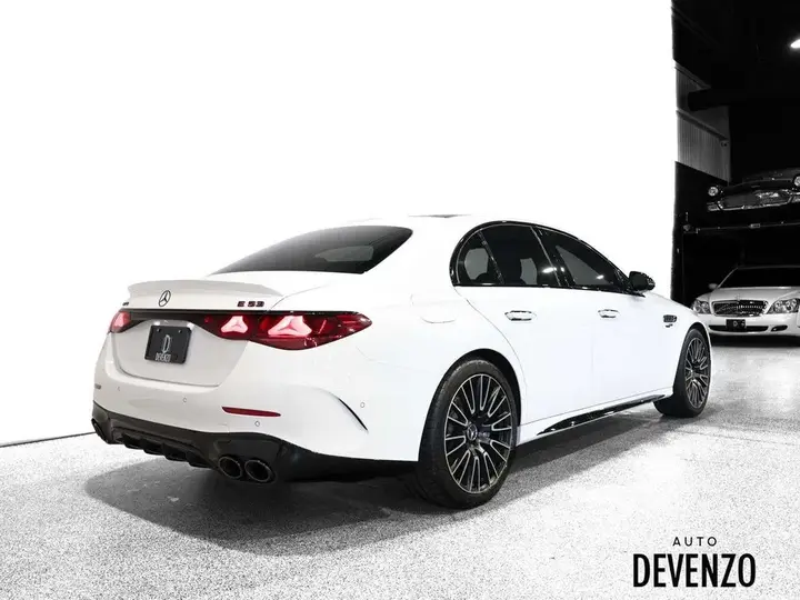 Mercedes-Benz E-Class 2025 photo 3