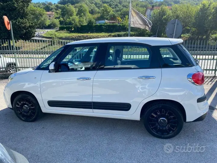 Fiat 500L 2021 photo 3