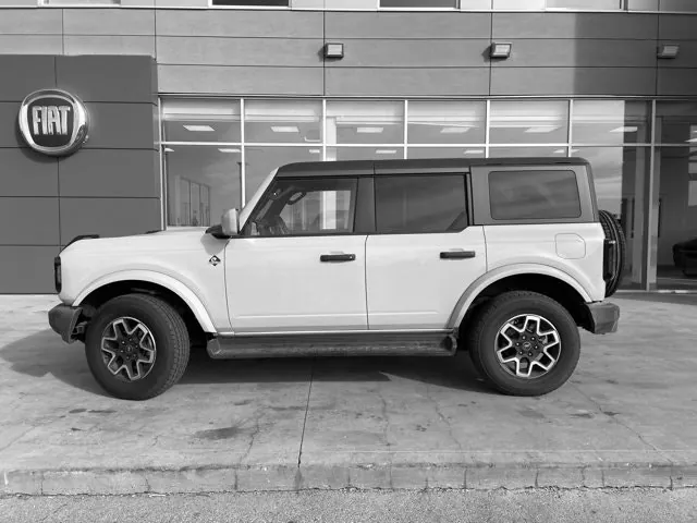 Ford Bronco 2026 photo 2
