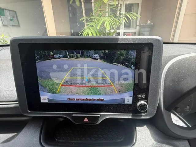 Toyota Yaris 2024 photo 4