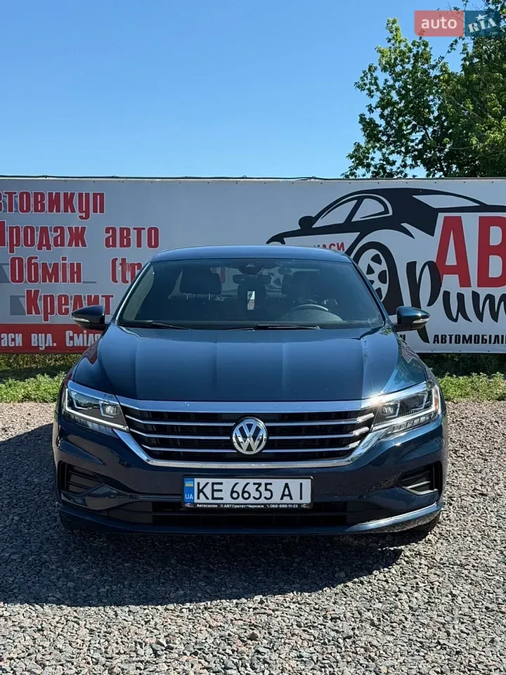 Volkswagen Passat 2020 photo 2