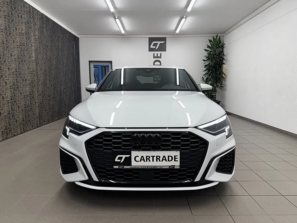 Audi A3 2023 photo 3