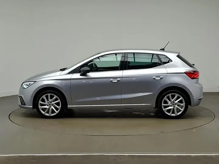 Seat Ibiza 2024 photo 4