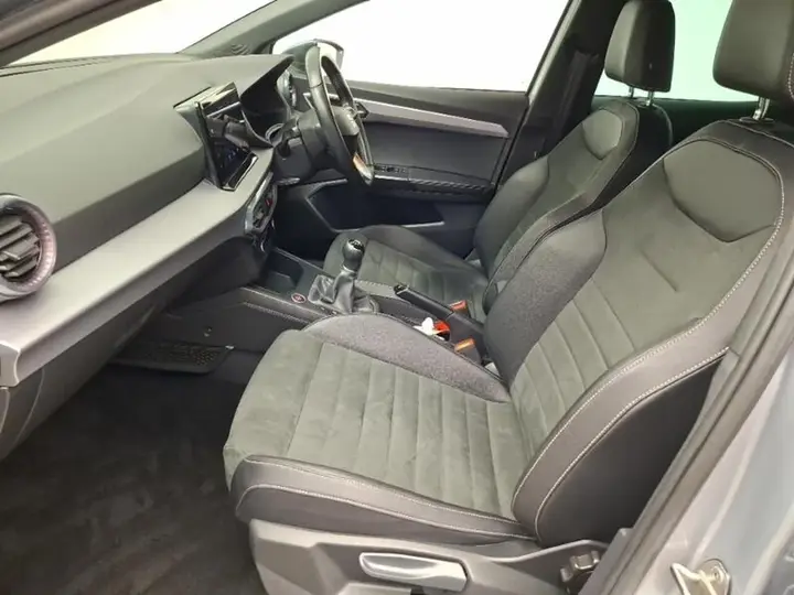 Seat Ibiza 2024 photo 5