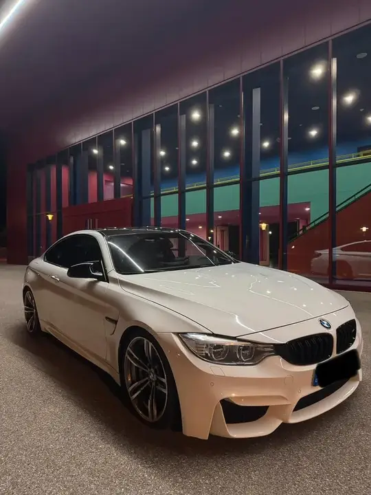 BMW M4 F82