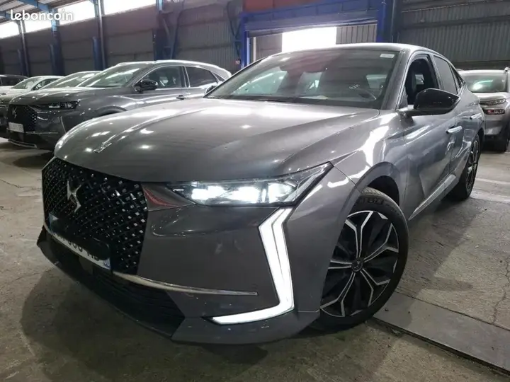 DS Automobiles Ds 4