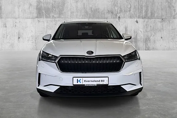 Skoda Enyaq 2022 photo 2