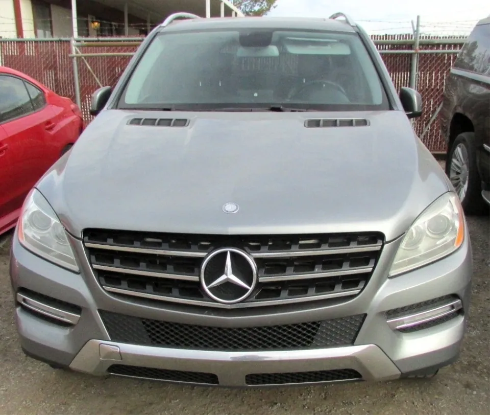 Mercedes-Benz M-Class 2012 photo 2